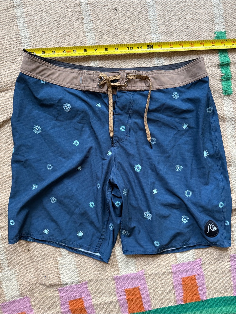 Quiksilver Men's Navy Board Shorts M 33